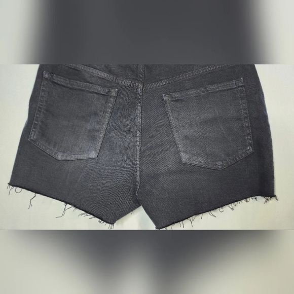Old Navy Women's O.G. Straight Short Size 14 Washed Black Trinity Raw Hem Casual - Picture 6 of 7
